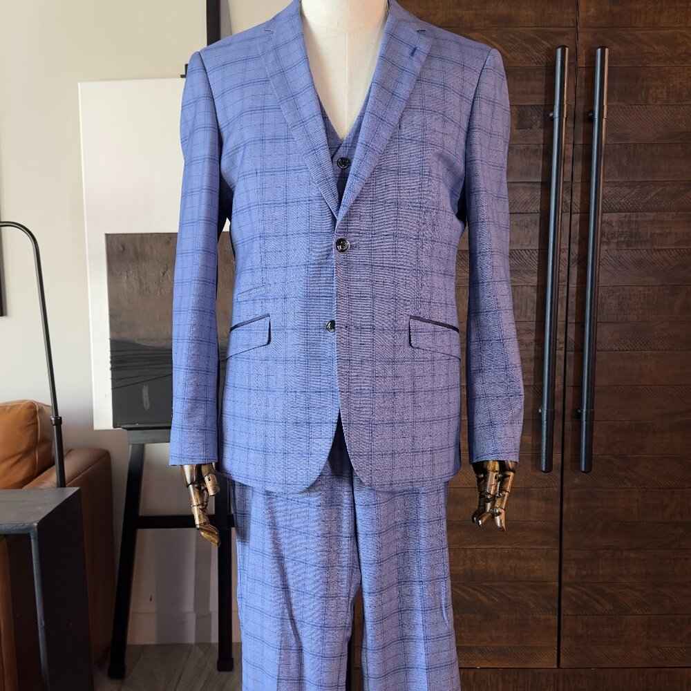 Cavani Check Light 3 Piece Suit Blue - 38R